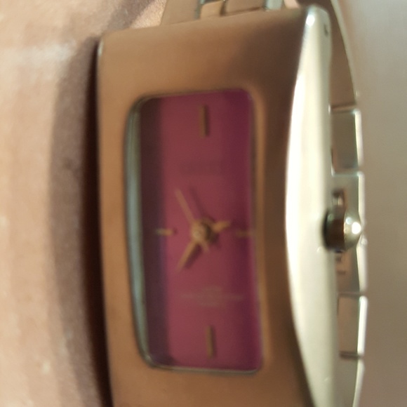 Gucci Sterling Silver Purple Face Ladies Bracelet Watch Size 6.5 Small - Picture 2 of 5